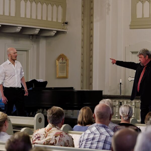 Baritoni Jussi Vänttinen, basso Jyrki Korhonen